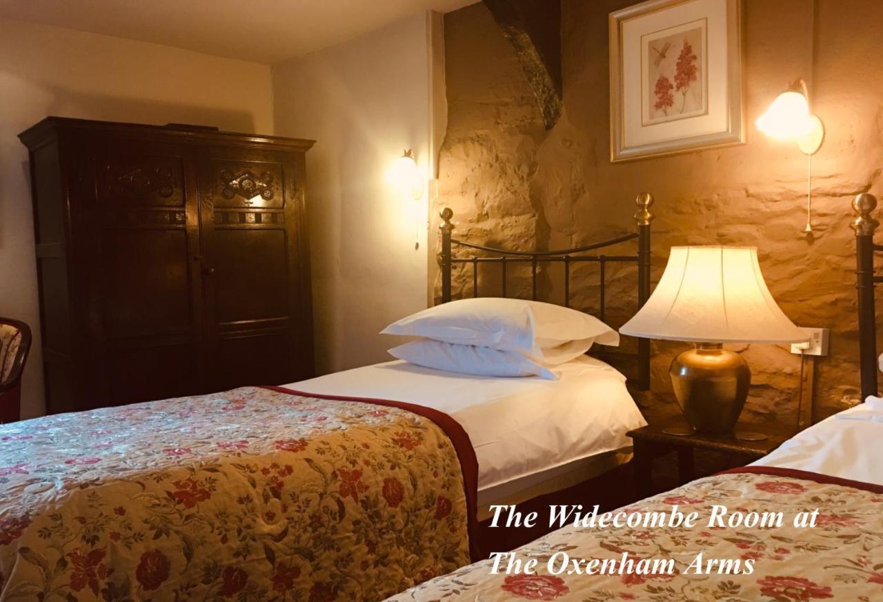 The Oxenham Arms Hotel Devon South Zeal Rum bild